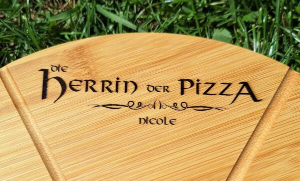 Pizza Brett "Herr/in der Pizza"