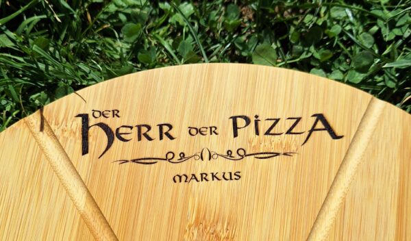 Pizza Brett "Herr/in der Pizza"