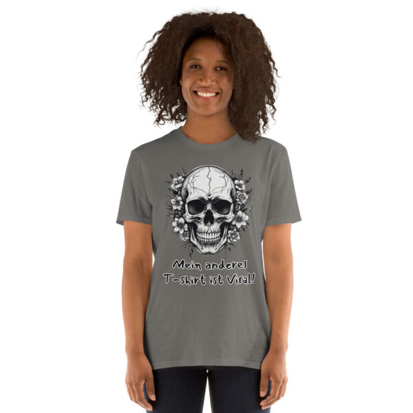 GoViral Unisex 7 T-Shirt – Bild 7