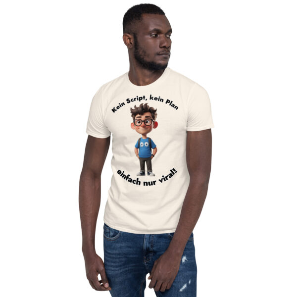 GoViral Unisex 15 T-Shirt – Bild 15