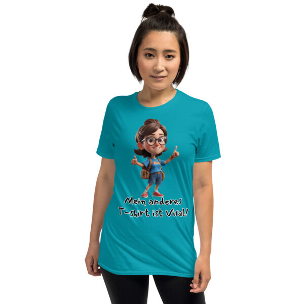GoViral 2 Unisex T-Shirt