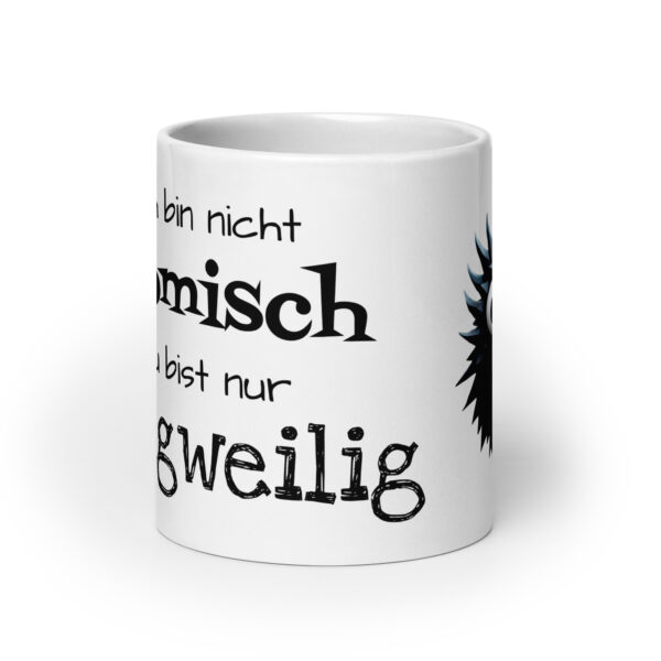 Komisch / Weiße, glänzende Tasse